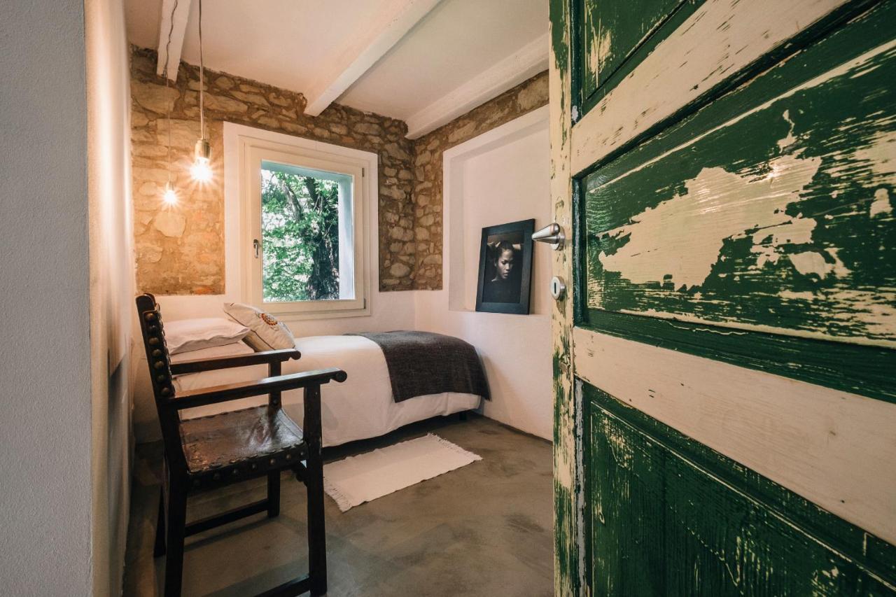 Bed and Breakfast Sotto I Sassi Guiglia Exterior foto