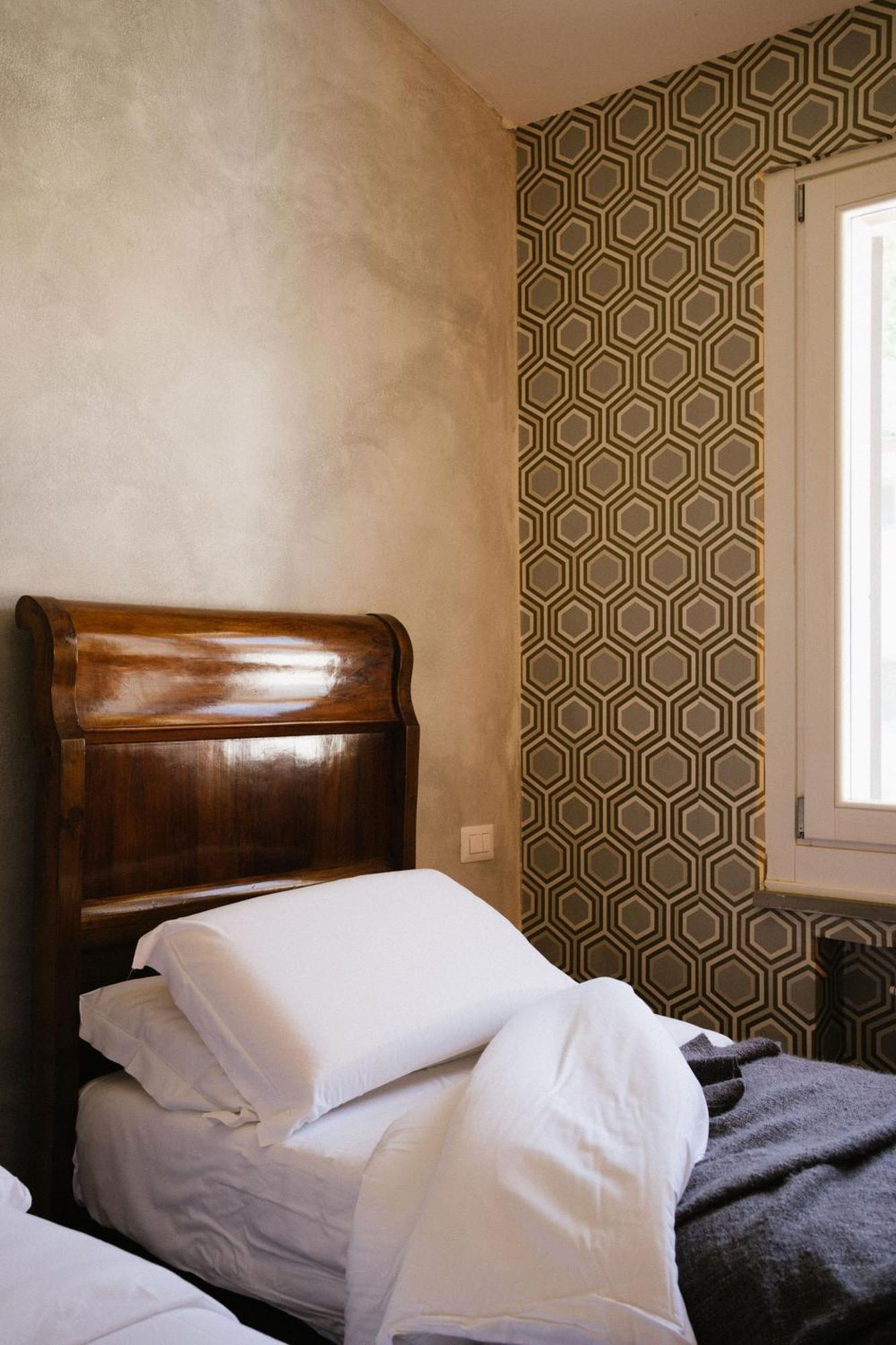 Bed and Breakfast Sotto I Sassi Guiglia Exterior foto